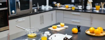 Как упорядочить кухонные запасы, если вы не Мария Кондо